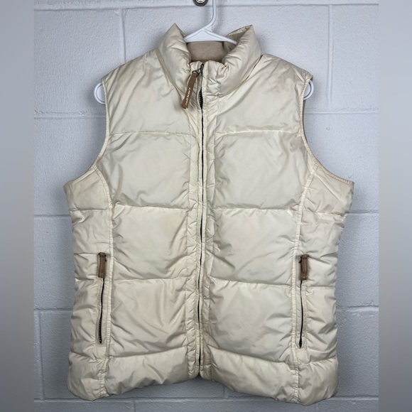 Old Navy Jackets & Blazers - Old Navy Cream Puffer Vest Super Warm! Size L